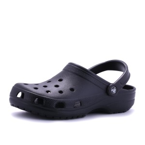 מוצרי Crocs לנשים Crocs Classic - שחור