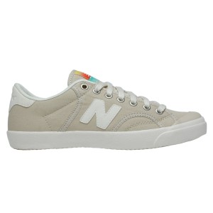 מוצרי ניו באלאנס לנשים New Balance WL Pro - בז'