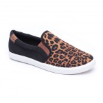 מוצרי Crocs לנשים Crocs CitiLane Slip on Sneakers - מנומר