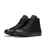 מוצרי קונברס לנשים Converse Chuck Taylor High Top - שחור מלא